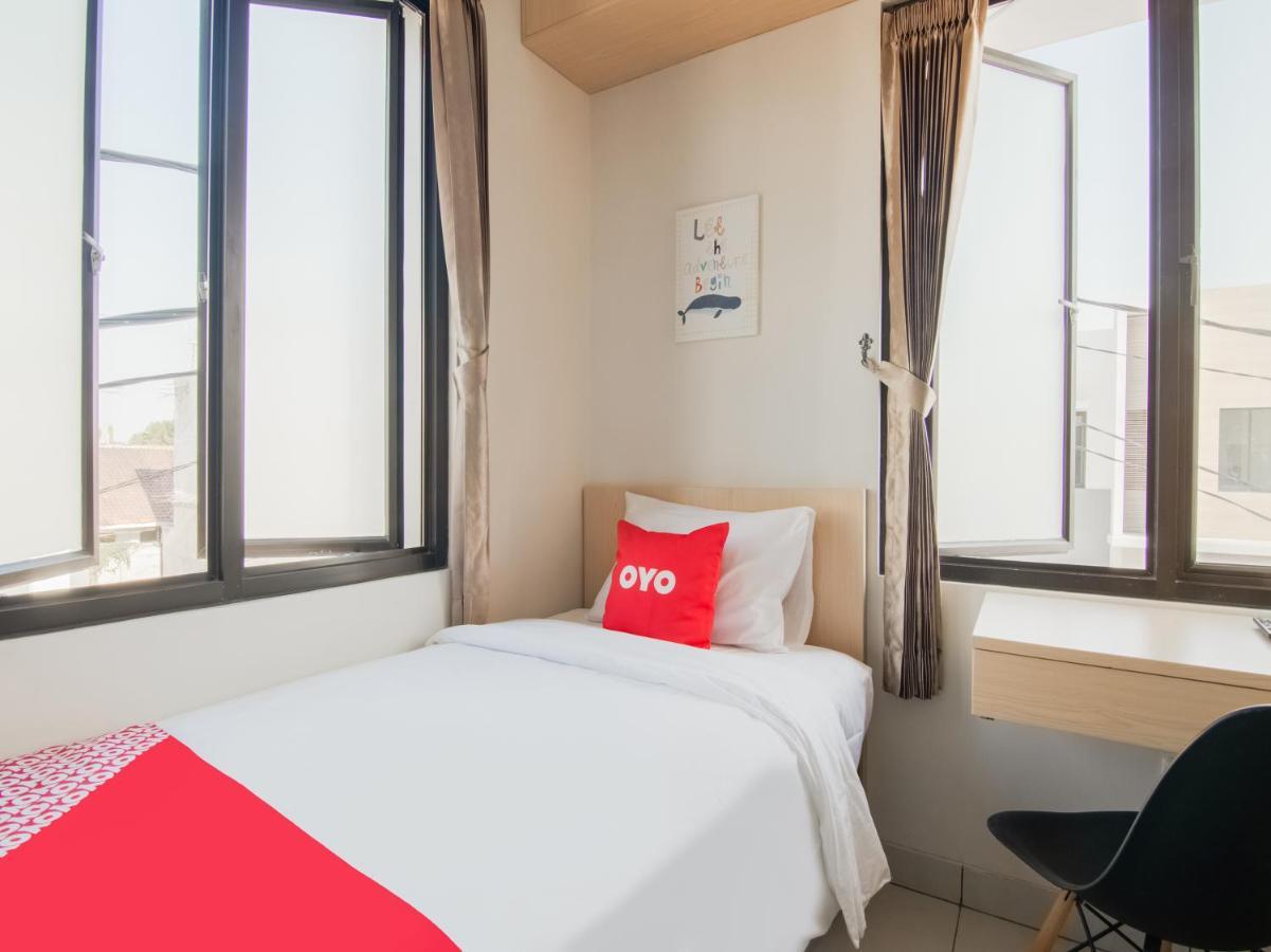 Telukjambe Oyo 3824 Columbus Residence J1 מראה חיצוני תמונה