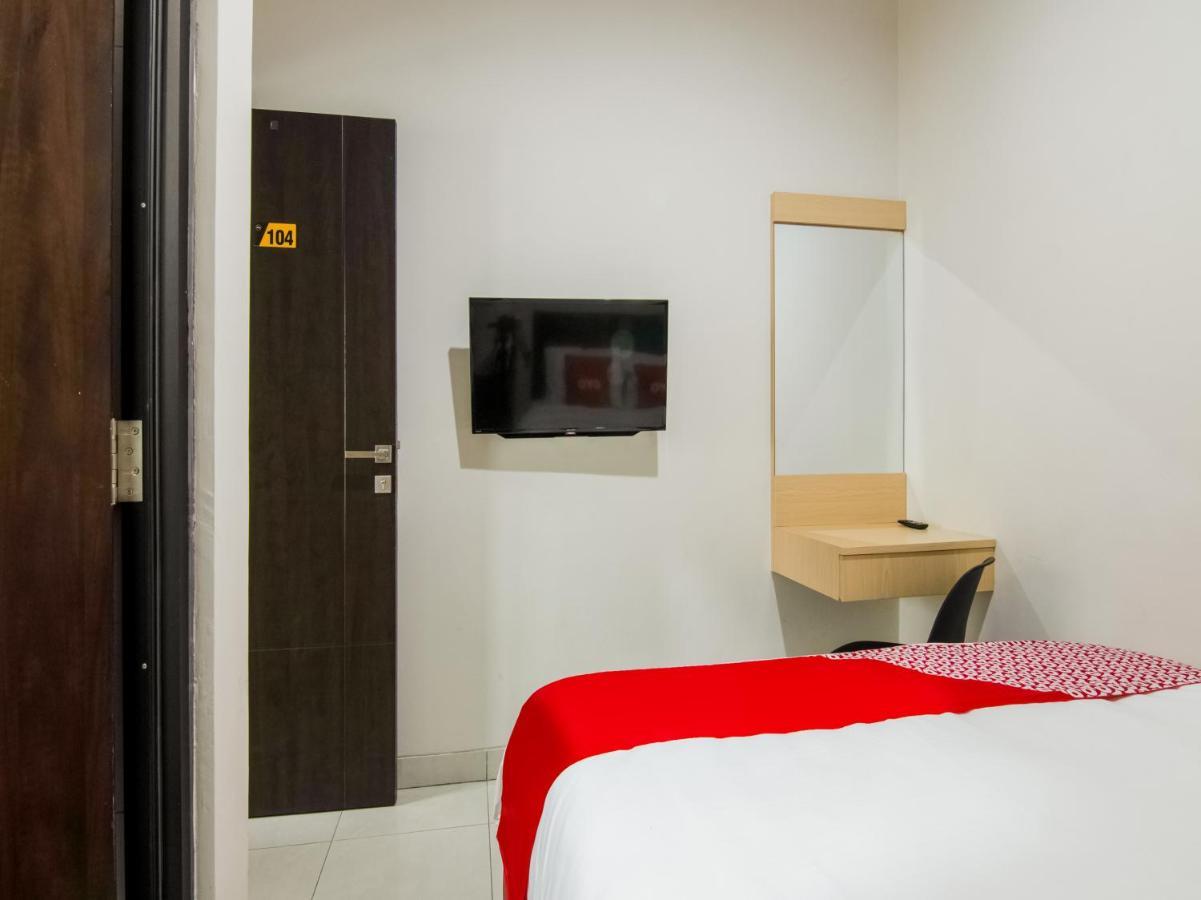 Telukjambe Oyo 3824 Columbus Residence J1 מראה חיצוני תמונה