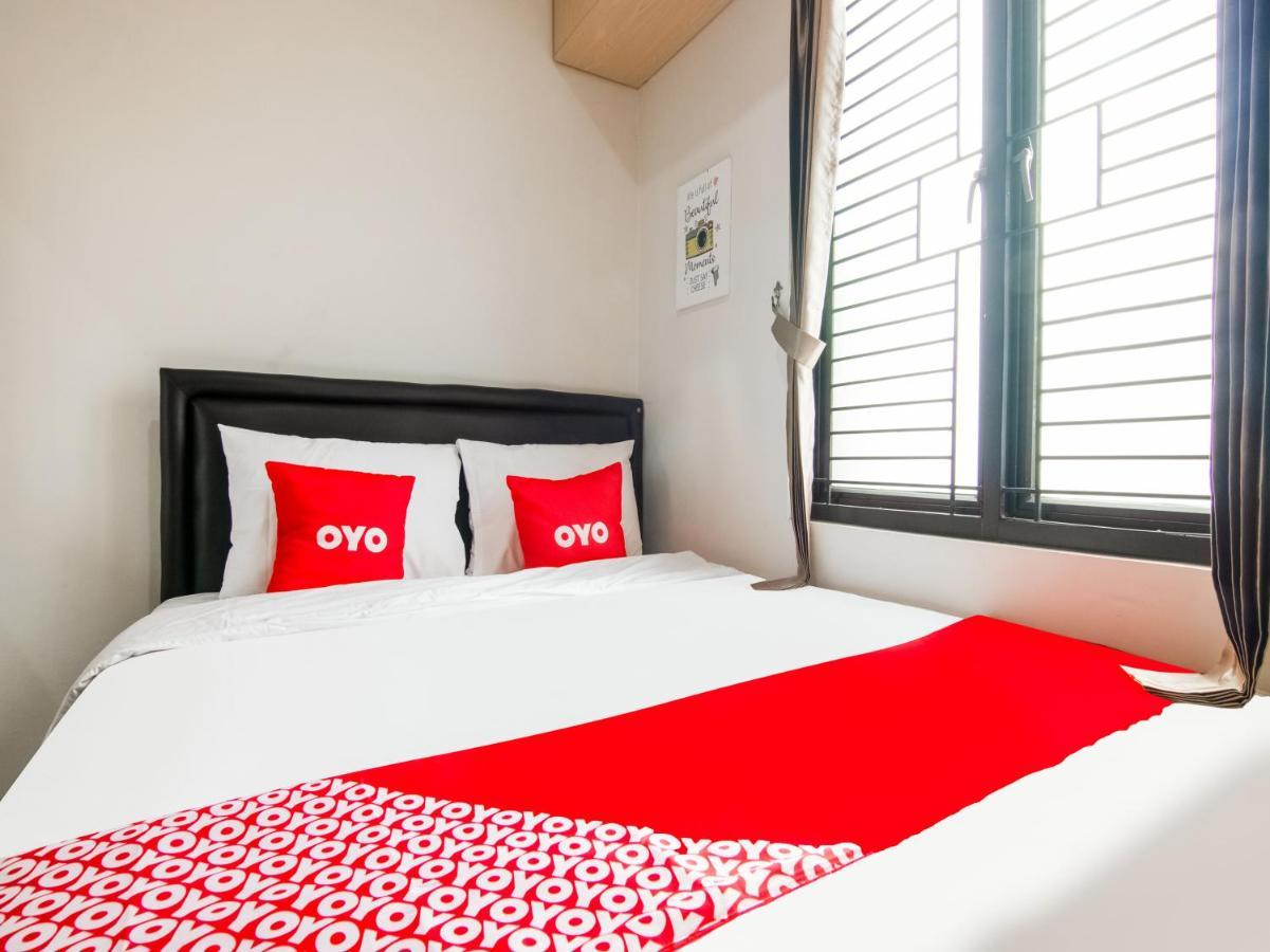 Telukjambe Oyo 3824 Columbus Residence J1 מראה חיצוני תמונה