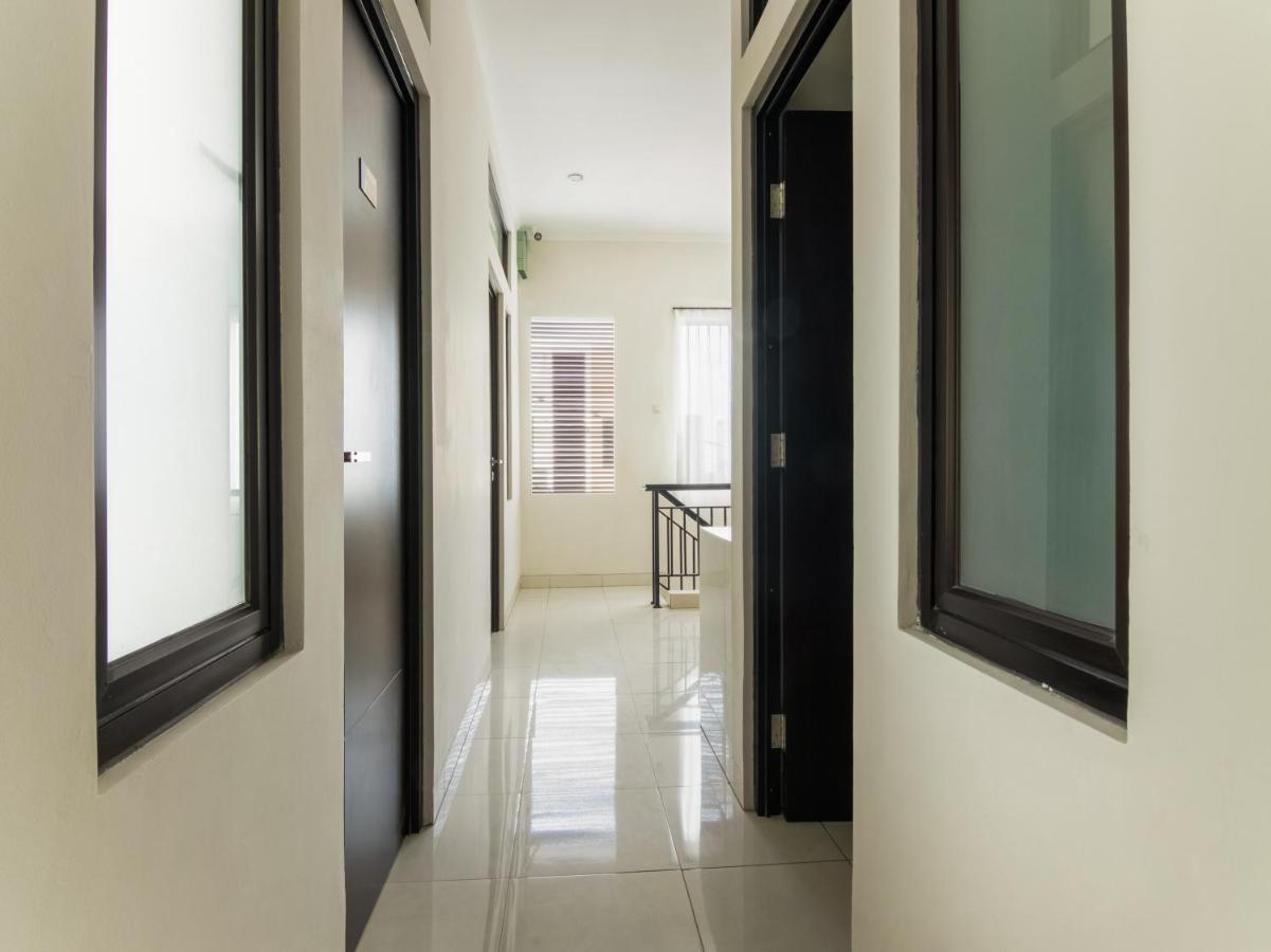 Telukjambe Oyo 3824 Columbus Residence J1 מראה חיצוני תמונה