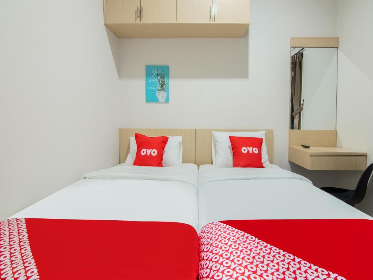 Telukjambe Oyo 3824 Columbus Residence J1 מראה חיצוני תמונה